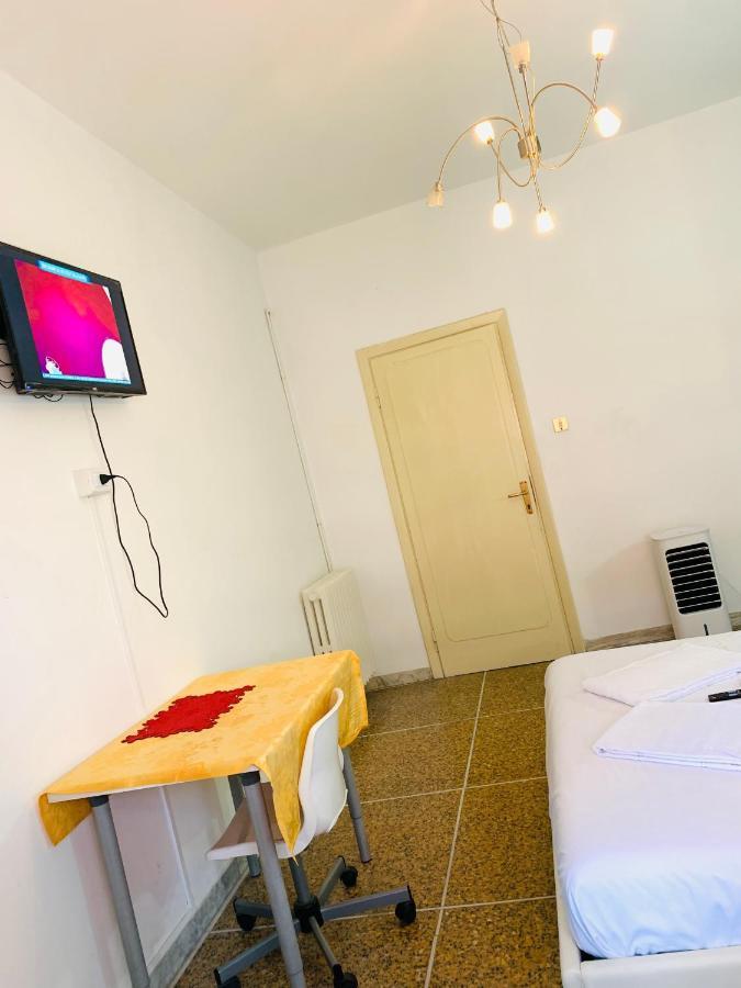 Pearl Pisa Guest House Экстерьер фото
